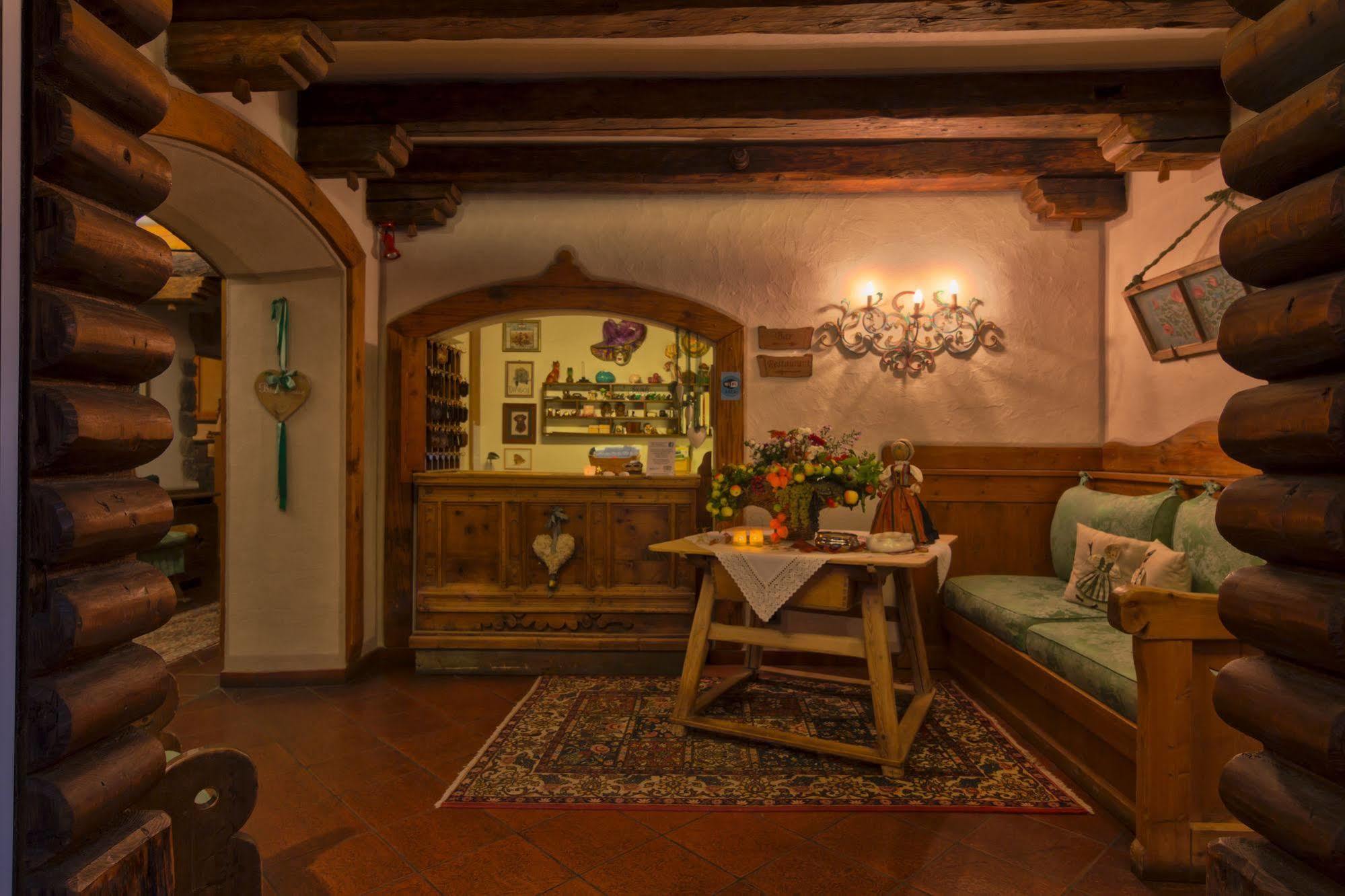 Digonera Historic Hotel B&B Рокка-Пьеторе Экстерьер фото